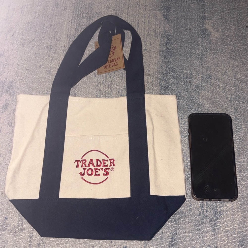 Trader Joe’s mini tote bags